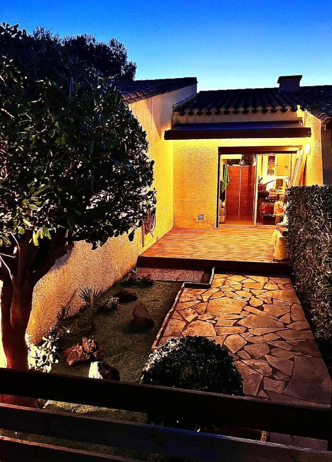 Appartement Mezzanine/Jardin/Terrasse Village Naturiste Agde Exterior foto